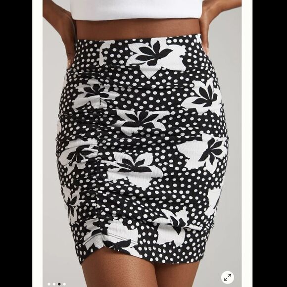NWT PORRIDGE RUCHED KNIT MINI SKIRT Small - Picture 1 of 12